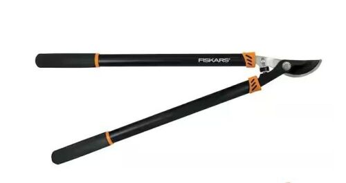 Fiskars 1-1/2 in. Cut Capacity Low-Friction Steel Blade, 28 in. Bypass Lopper with Non-Slip Handles - Lot 398