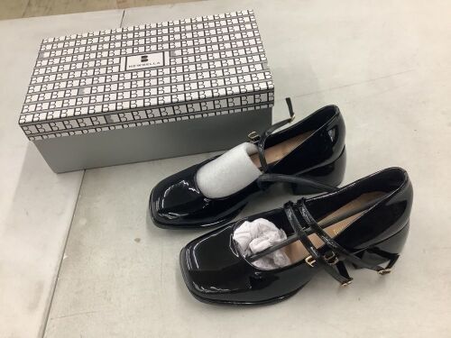 Mary Jane Shoes, Size 36  - Lot 196