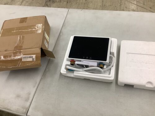 Mini Electric Water Heater  - Lot 226