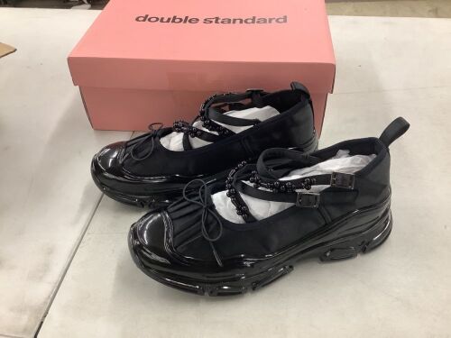 Ballet Sneakers, Size 39  - Lot 536