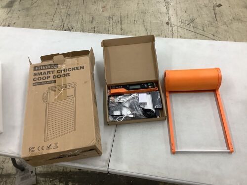 Fitinhot Smart Chicken Coop Door - Lot 646