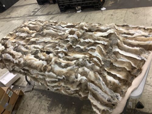 6' x 5' Faux Fur Rug  - Lot 205