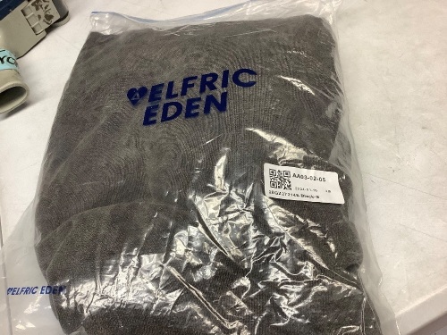 Aelfric Eden Jacket Small - Lot 264