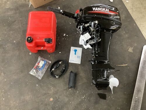 HANGKAI 18HP 2 Stroke Heavy Duty Outboard Motor - Broken Fin  - Lot 27