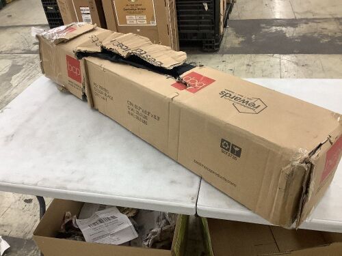 Outdoor Portable Pop Up Canopy Tent w/ Carrying Case, 10x10ft - Damaged Case, Scratched Leg  - Lot 288