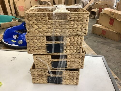 Lot of (4) Wicker Storage Baskets  - Lot 397