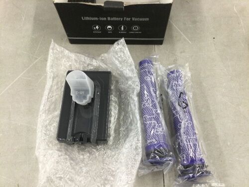Lot of (5) 21.6V 4600mAh Li-ion Battery Compatible with V6 Animal V6 Absolute V6 Motorhead V6 Fluffy - Lot 477