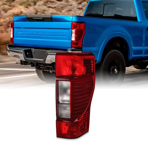 Passenger Right Side Rear Tail Light - Lot 7356