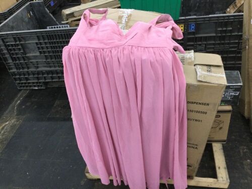 Pink Dress, Size 20  - Lot 384