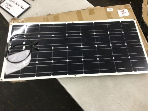 Flexible Solar Panel, 21" x 46"  - Lot 391