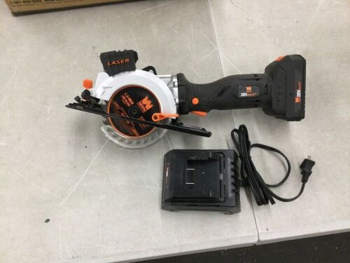 WEN 20604 20V Max 4-1/2-Inch Cordless Mini Circular Saw with 2.0Ah Battery and Charger - Lot 397