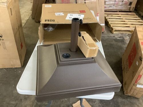 Mobile Umbrella Base, Fillable Stand w/ 4 Wheels, 2 Locks, 120lb Capacity - Lot 634