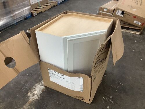 Hampton Bay Courtland 24 in. W x 24 in. D x 30 in. H Assembled Shaker Diagonal Corner Wall Kitchen Cabinet in Polar White - Has Been Installed  - Lot 527