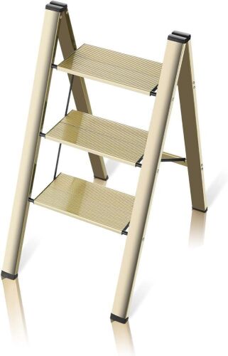 Gold Aluminum Folding 3 Step Ladder - Lot 718