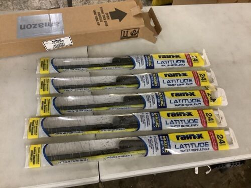 Lot of (5) Rain-X Latitude Water Repellency Wiper Blade 24"  - Lot 158