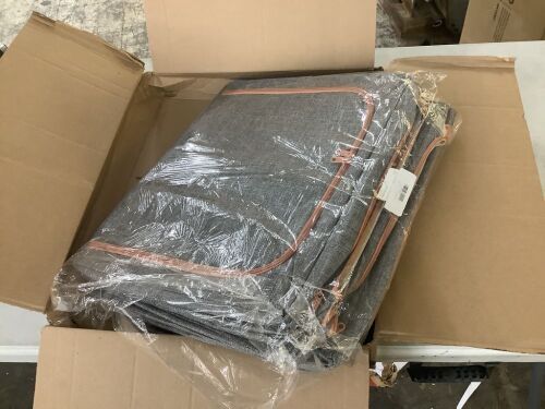 Clothe Storage Containers, 4 Pack  - Lot 139