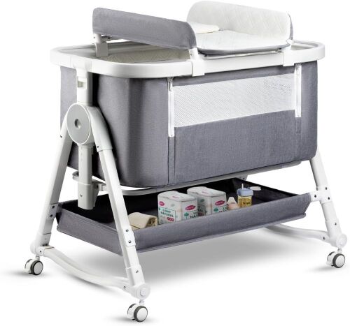 4 in 1 Baby Bassinet Bedside Sleeper with Wheels & Storage Basket  - Lot 373