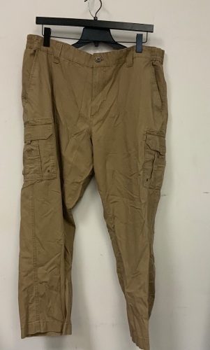 RedHead Men's Pants, Size 44/30, Appears New, Sold as is - Lot 338