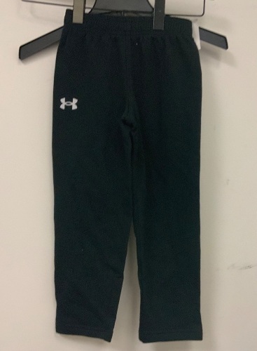 Under Armour Youth Size 5 Sweatpants, Appears New, Sold as is - Lot 340