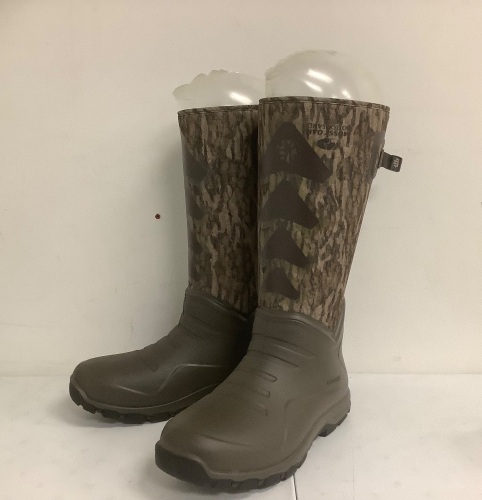 LaCrosse Boots for Men, Size 9, E-Comm Return - Lot 536
