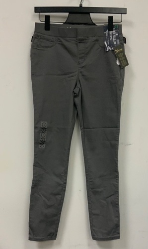 Natural Reflections Women's Pants, Size M, Appears New, Sold as is - Lot 417