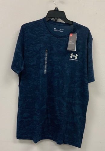 Under Armour Men's T-Shirt, Size L, Appears New, Sold as is - Lot 278