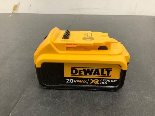 DEWALT Lithium Ion Battery 20V DCB204 - Lot 8145