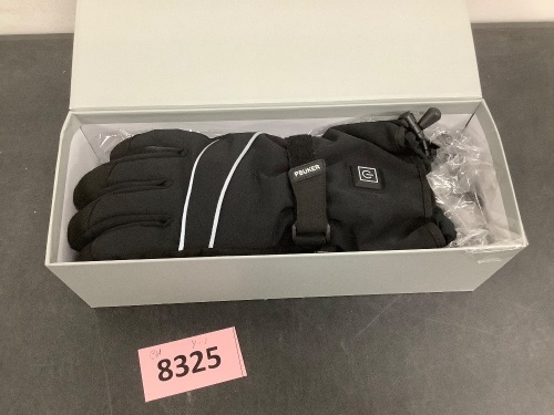 Pbuker Heated Gloves - Lot 8325