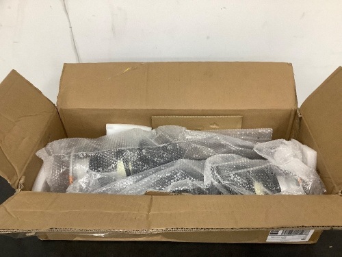 Vehicle Suspension Kit for Unknown Vehicle - Lot 8389