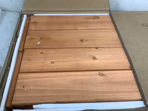 Kids Cedar Sandbox w/ Sand Screen, 2 Benches - Lot 8520