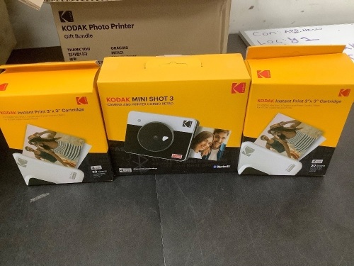 Kodak Photo Printer Gift Bundle - Lot 8521