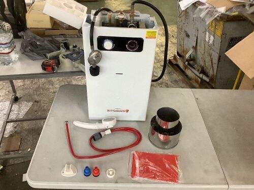 Camplux 2.64 GPM Tankless Propane Water Heater 68,000 BTU - Lot 346