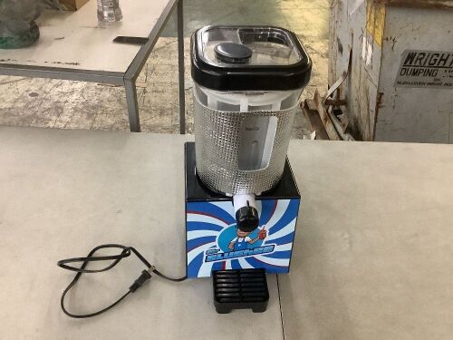Mr Slushee Countertop Slushy Maker  - Lot 730