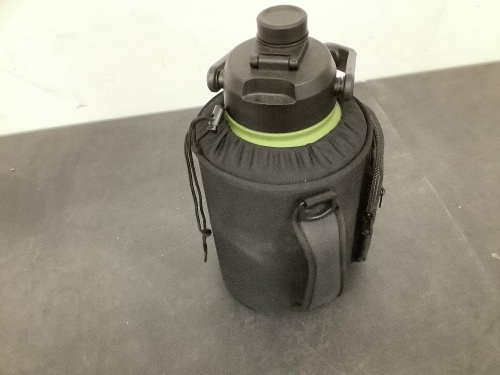 Civago Water Bottlw - Lot 8932