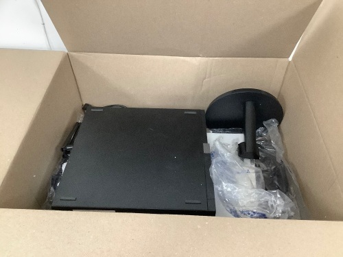 Computer/Moniter combo - Lot 9040