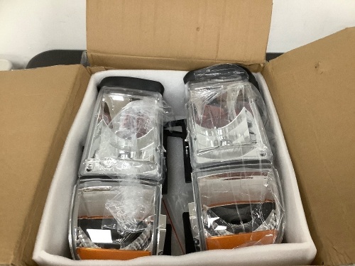 Headlights For Unknown Vehicle - Lot 9153