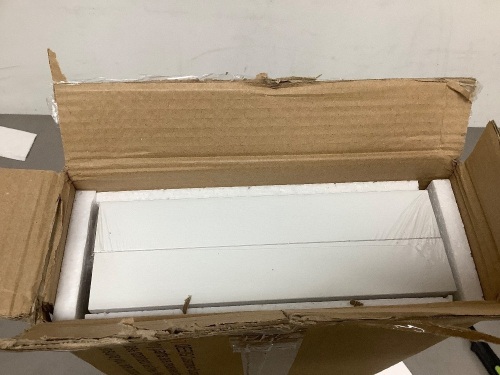 Floating Shelves - Lot 9376