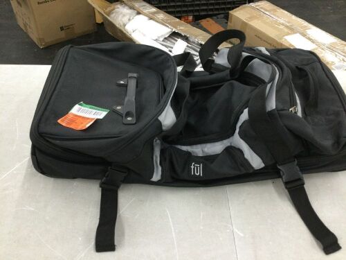 Ful Rig 30 in. Black Rolling Duffel Bag - Lot 386