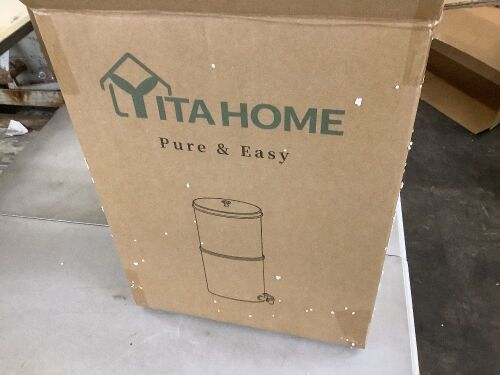 YITAHOME Gravity-Powered 2.25 Gal Stainless Steel Water Purifier System - Lot 357