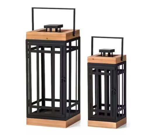 Glitzhome Black Modern Square Metal/Wood Lanterns, Set of 2  - Lot 320