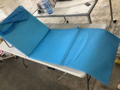 Portable Beach Recliner Mat  - Lot 428