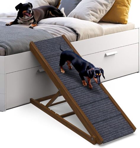 Adjustable Wooden Dog Ramp - Lot 661