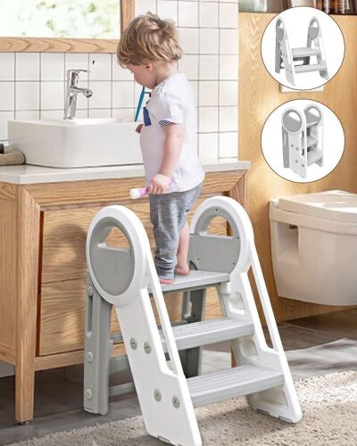 Sephyroth Foldable Toddler 3 Step Stool - Lot 180