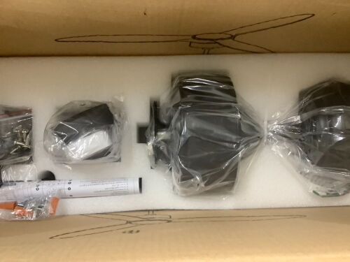 DC Fan Light  - Lot 206