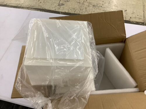 Acrylic Display Risesrs, Set of 6  - Lot 294