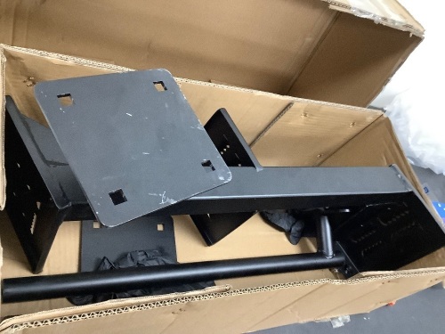Aupar Heavy-Duty Trailer Tongue Step - Lot 9316