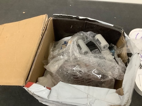 Alternator For Unknown Vehicle - Lot 9369
