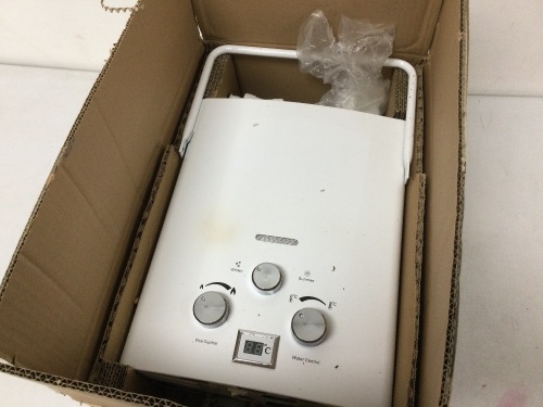 Gas Water Heater (GYLYYJ-17-6b8L) - Lot 9522