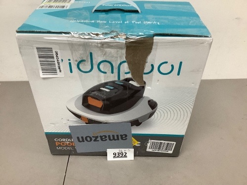 Vidapool Cordless Machine Pool Cleaner - Lot 9392