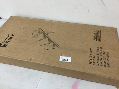 Briky 4 Step Dog Stairs/Ramp - Lot 9634